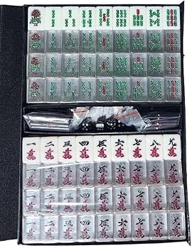 Amazon | 麻雀牌 透明 鷲巣麻雀 アカギ | 麻雀 | おもちゃ